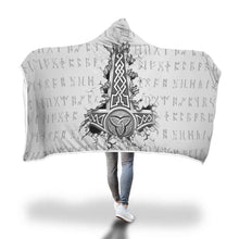 Load image into Gallery viewer, Vikings Hooded Blanket