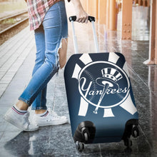 Load image into Gallery viewer, Yankees Luggage Cover